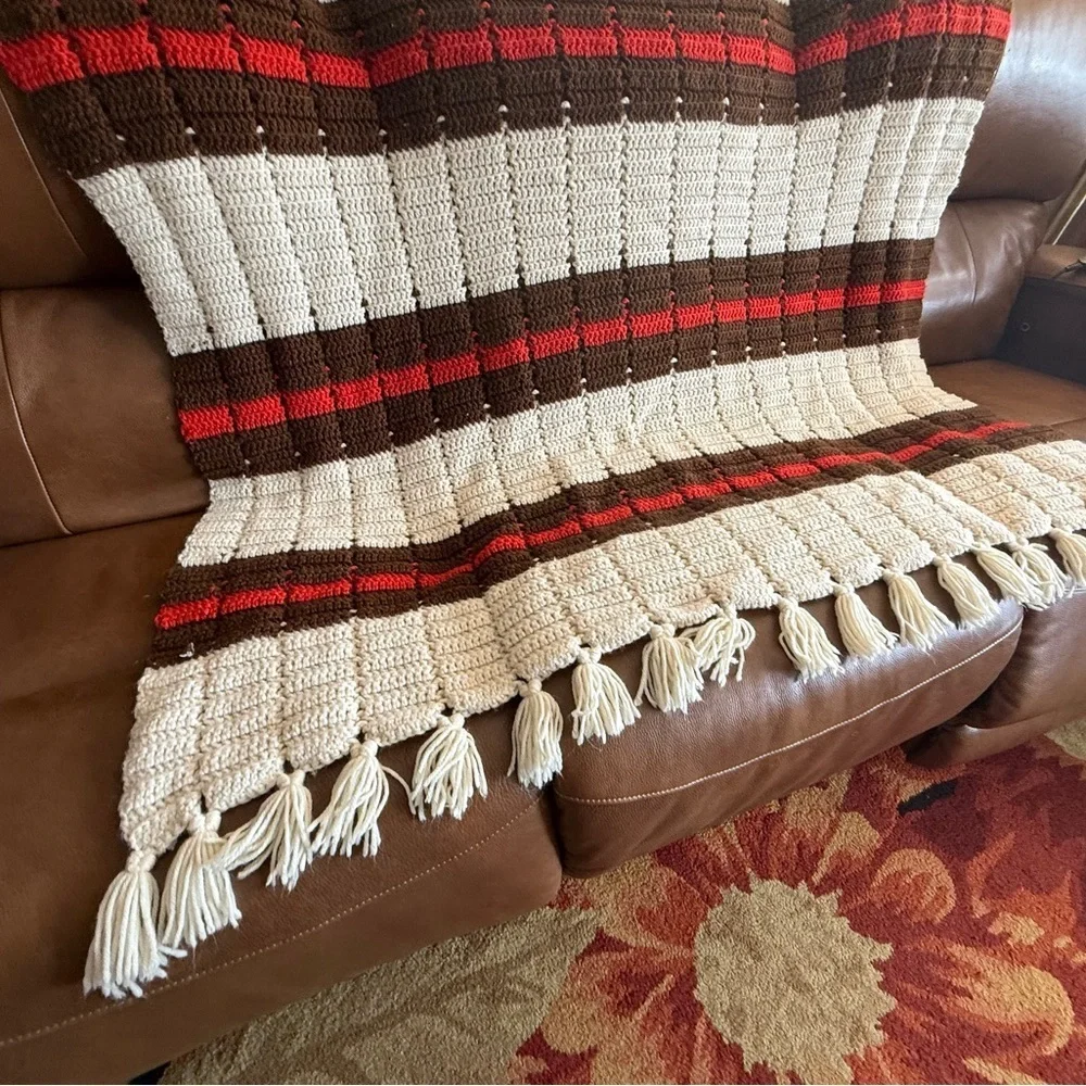 Vintage cozy throw